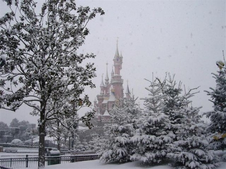Sneeuw in het Disneyland Park